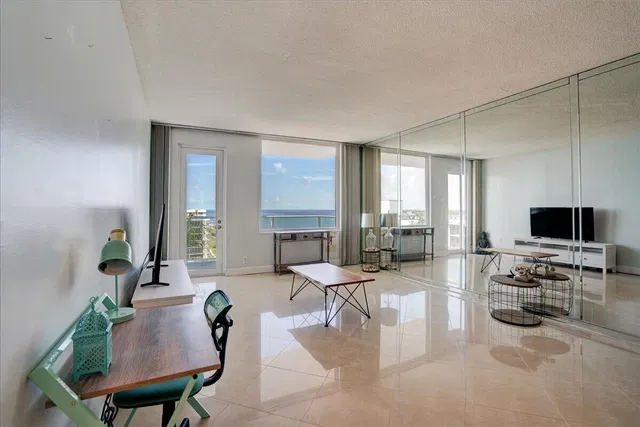 The Patrician of Palm Beach Unit 806 photo 9