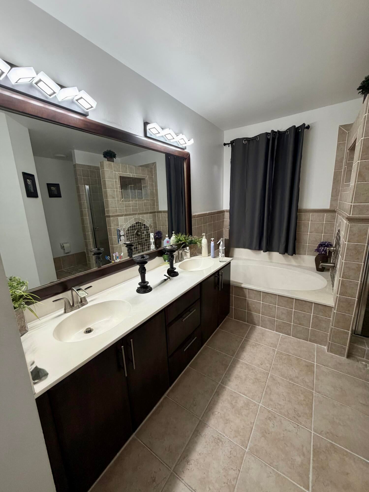  Residence photo 38