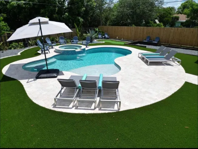 Residence photo 3