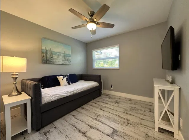 Residence photo 68