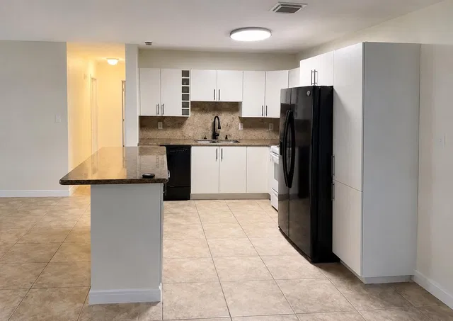  Residence photo 9