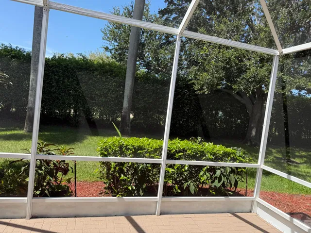 Residence photo 5