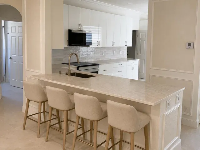 Residence photo 6