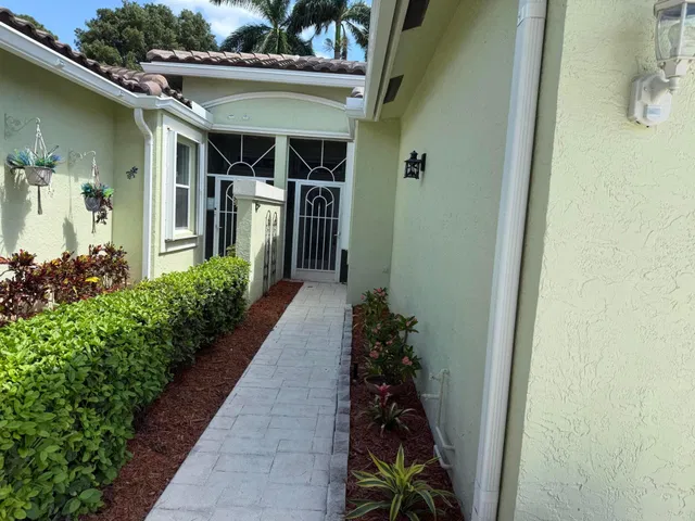 Residence photo 28