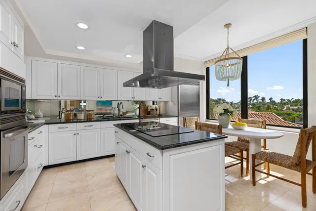 L'Ermitage Palm Beach Unit 301 photo 12