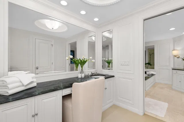L'Ermitage Palm Beach Unit 301 photo 19
