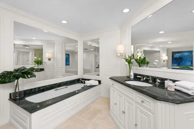 L'Ermitage Palm Beach Unit 301 photo 20