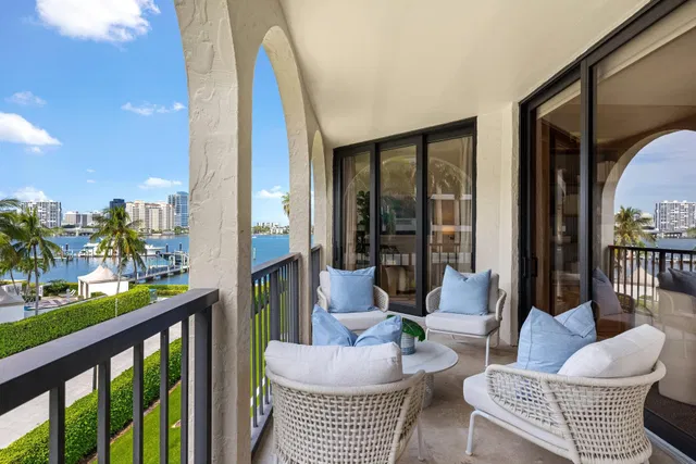 L'Ermitage Palm Beach Unit 301 photo 24