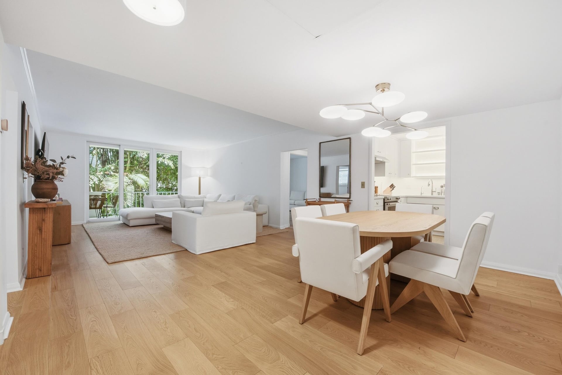 In-Town Palm Beach Unit 2b photo 8