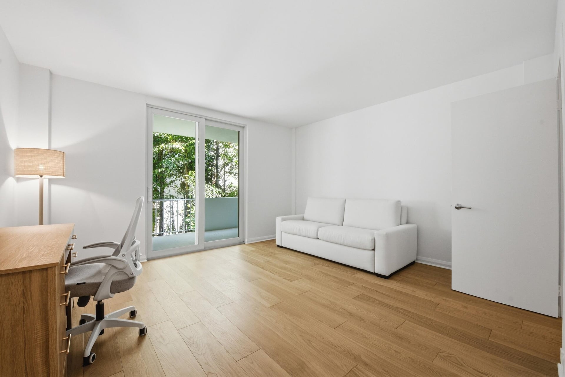 In-Town Palm Beach Unit 2b photo 19