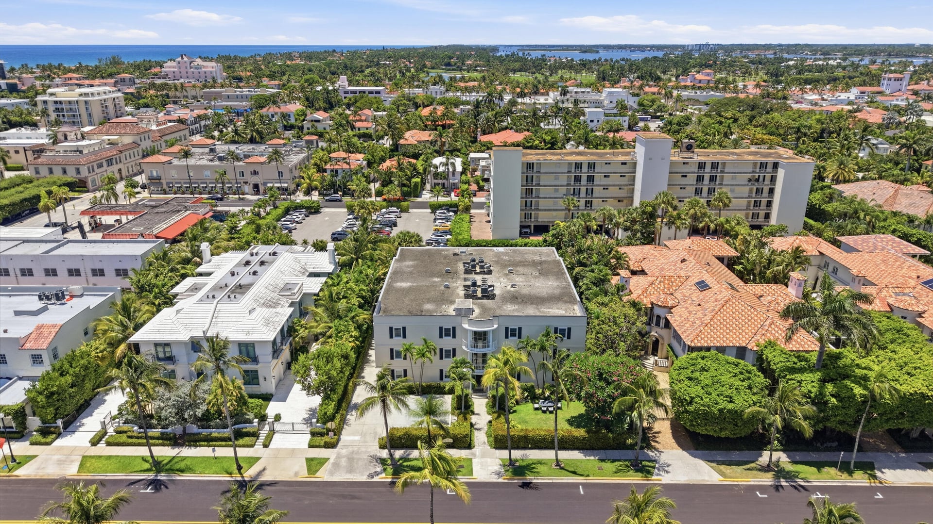 In-Town Palm Beach Unit 2b photo 27