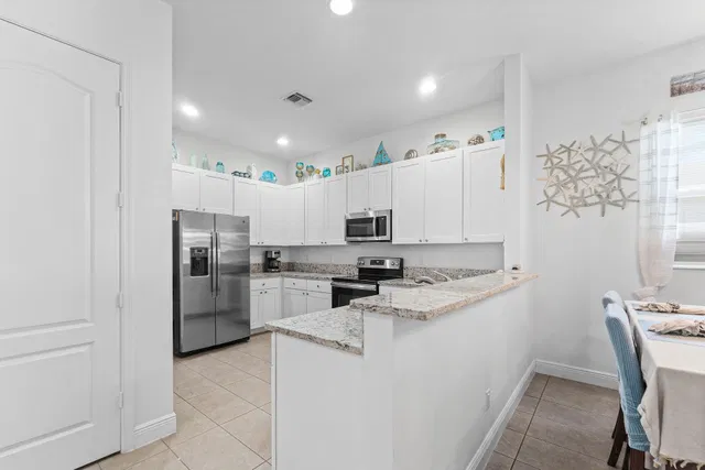 Residence photo 9