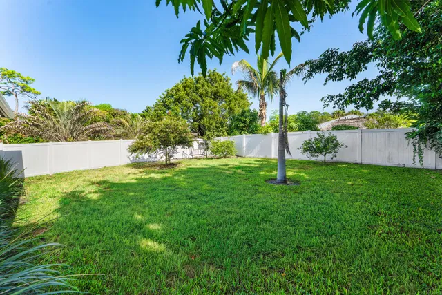 Residence photo 27