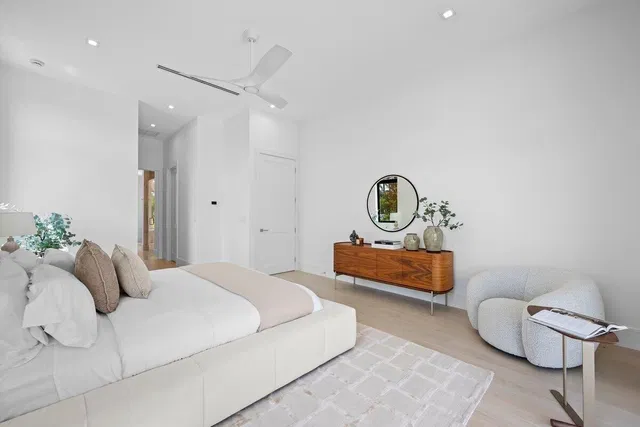 Residence photo 20