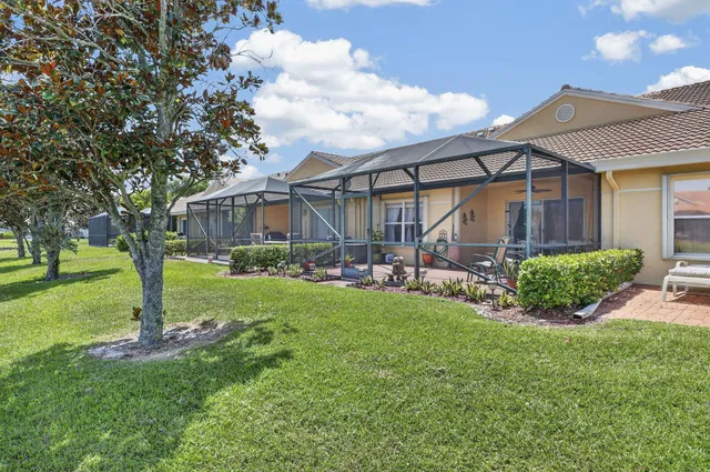 Residence photo 30