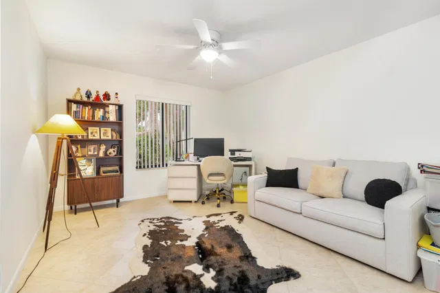 Residence photo 21