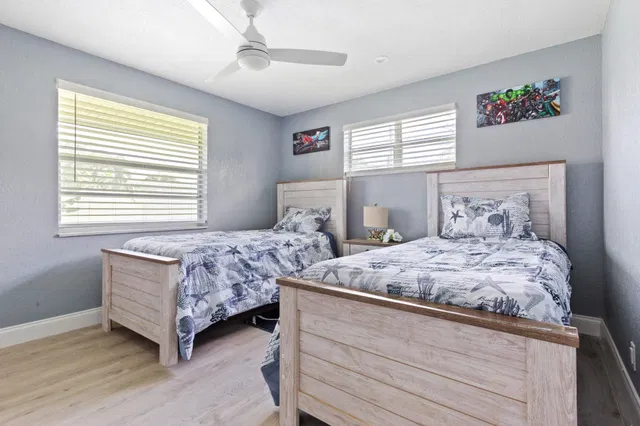 Residence photo 11
