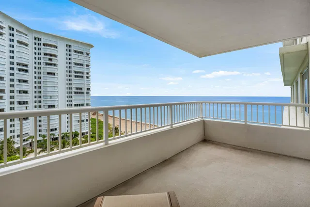 Boca Raton Unit 1007 photo 2