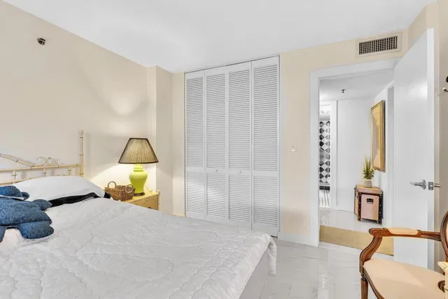 Unit Apt 106 photo 40