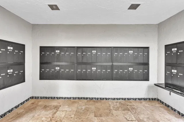 Unit Apt 106 photo 44