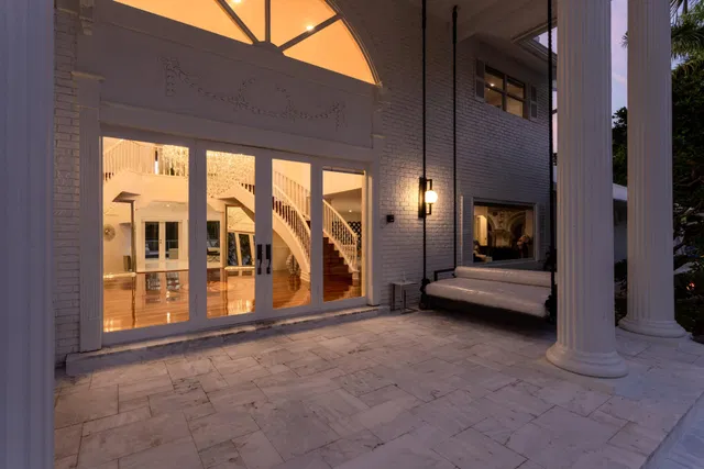 Residence photo 72