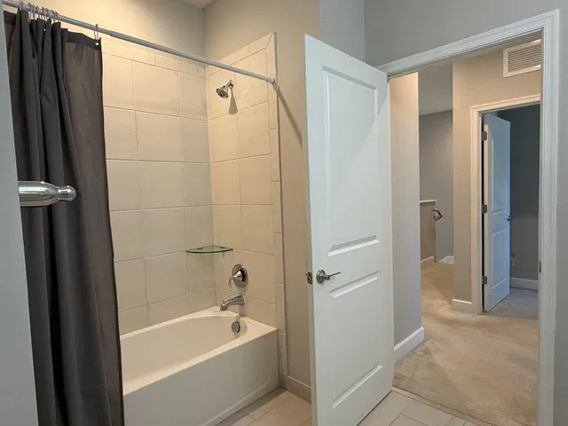 Residence photo 18