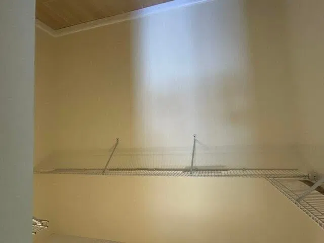 Unit 1806 photo 8