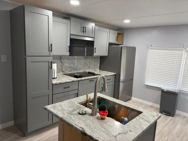 Unit 19 photo 5