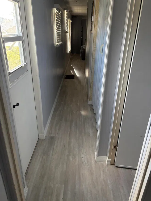 Unit 19 photo 8