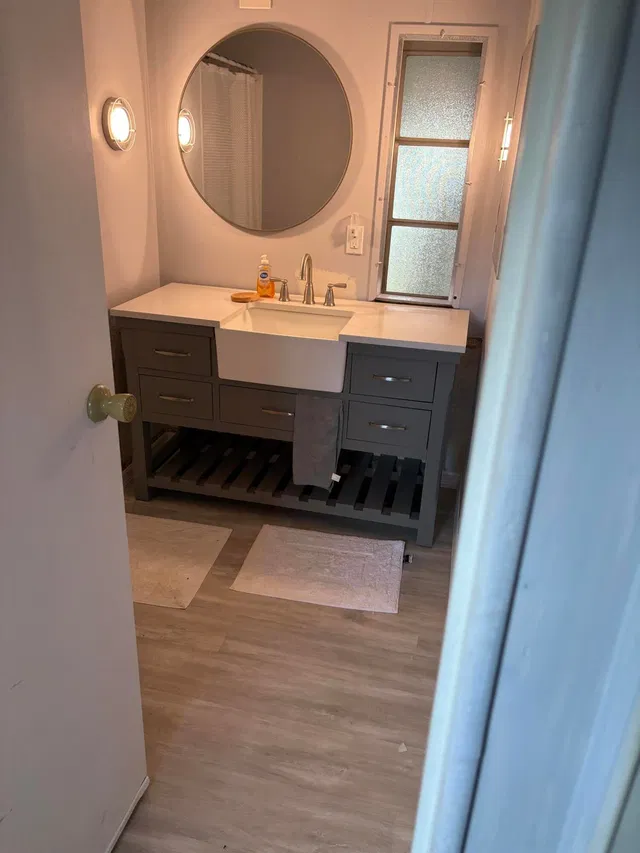 Unit 19 photo 9