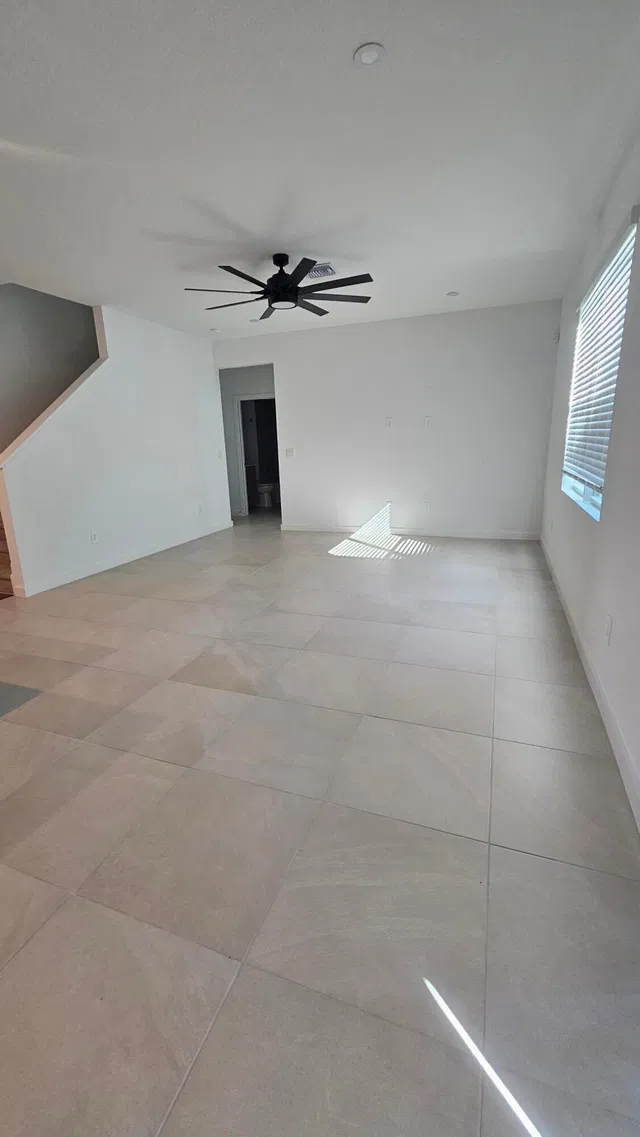 Residence photo 5