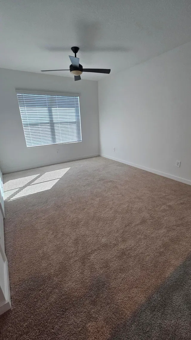 Residence photo 11