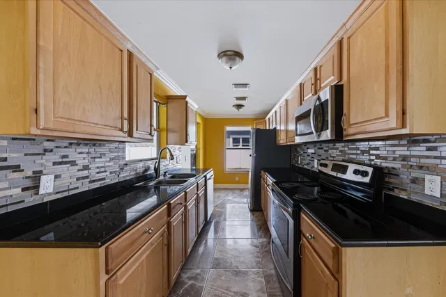 Residence photo 11