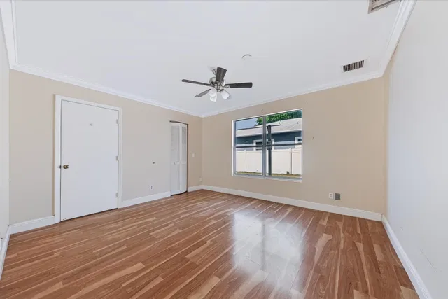Residence photo 15