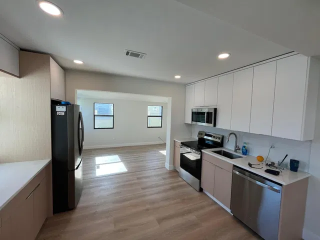 Residence photo 5