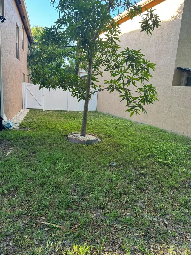 Residence photo 18