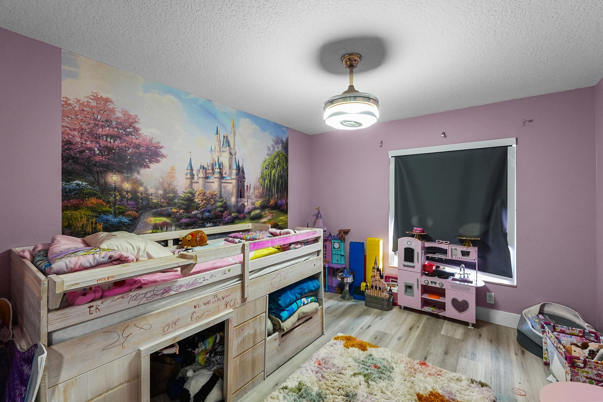 Residence photo 8