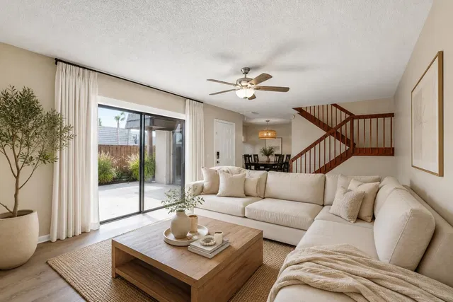 Residence photo 2