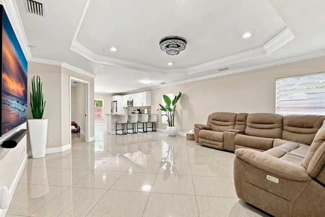 Residence photo 10