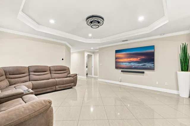 Residence photo 13