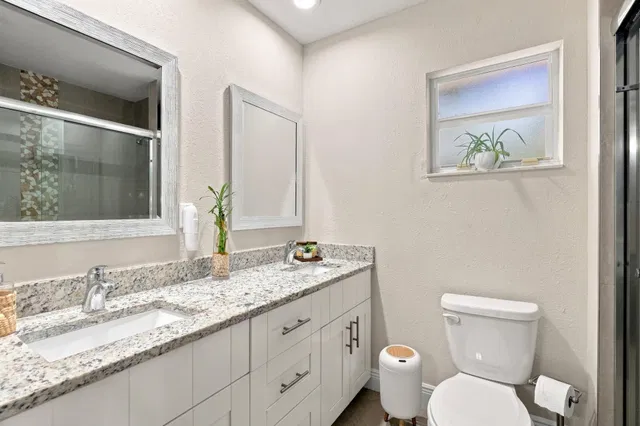 Residence photo 22