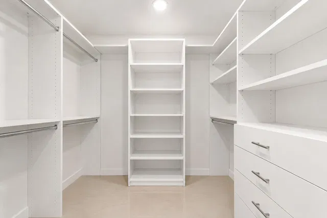 Residence photo 24