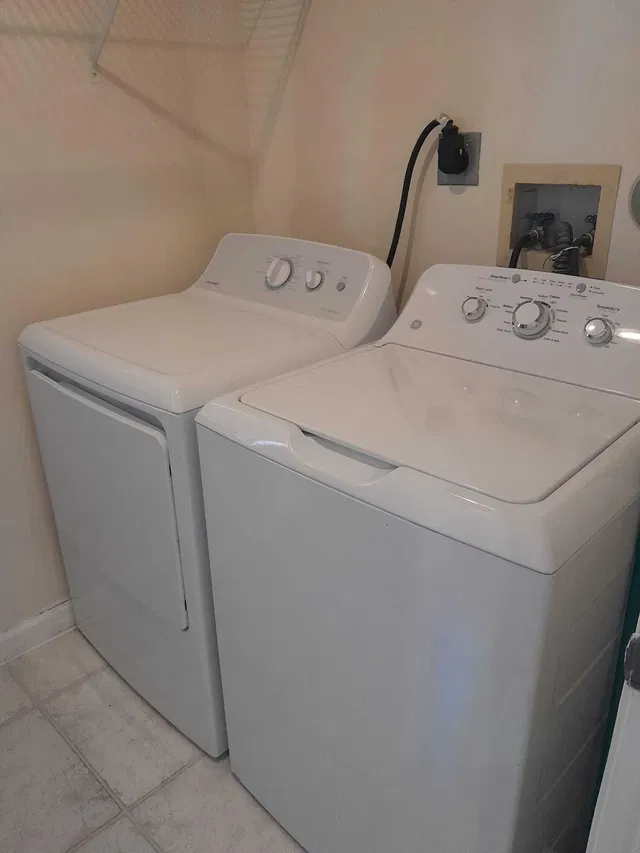  Unit 63 photo 8