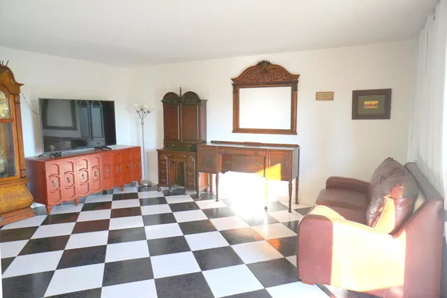  Residence photo 8