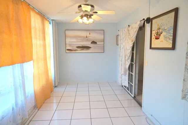  Residence photo 23