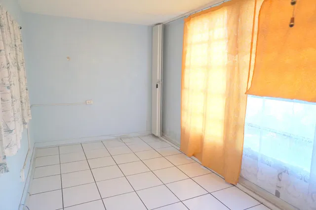  Residence photo 24