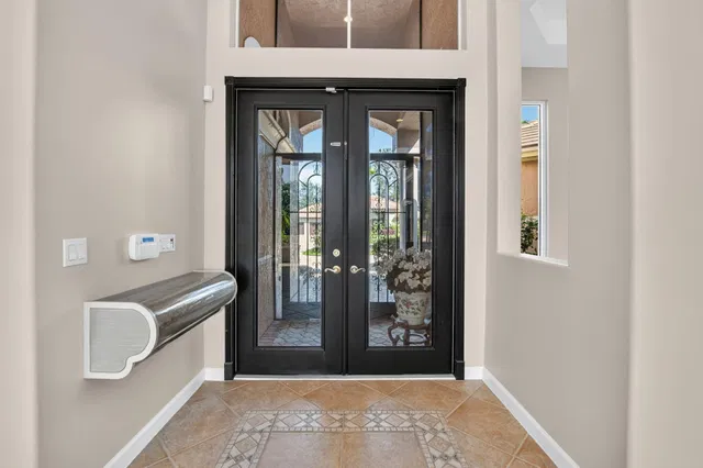 Residence photo 10