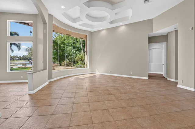 Residence photo 18