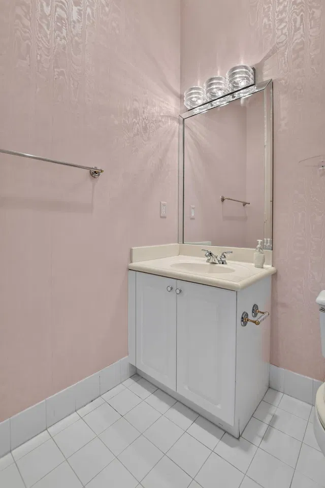Residence photo 54