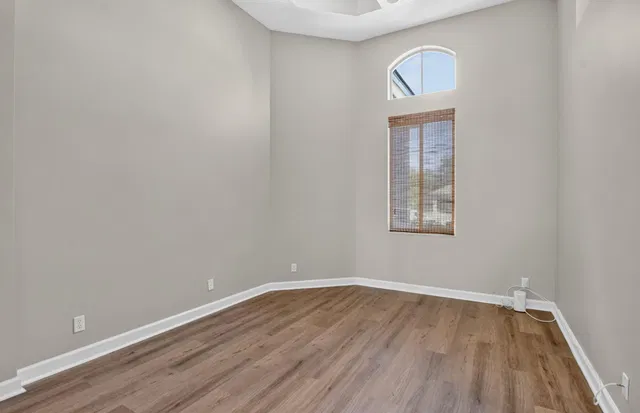 Residence photo 74